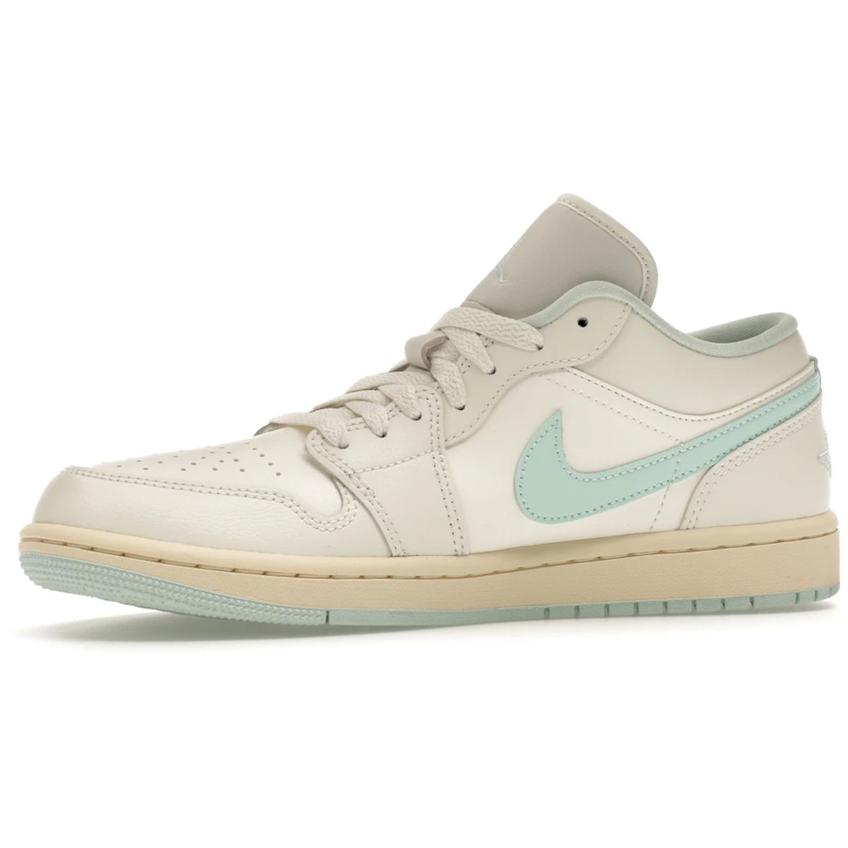 Miniatyrbild av Air Jordan 1 Low Sail Iglo 3