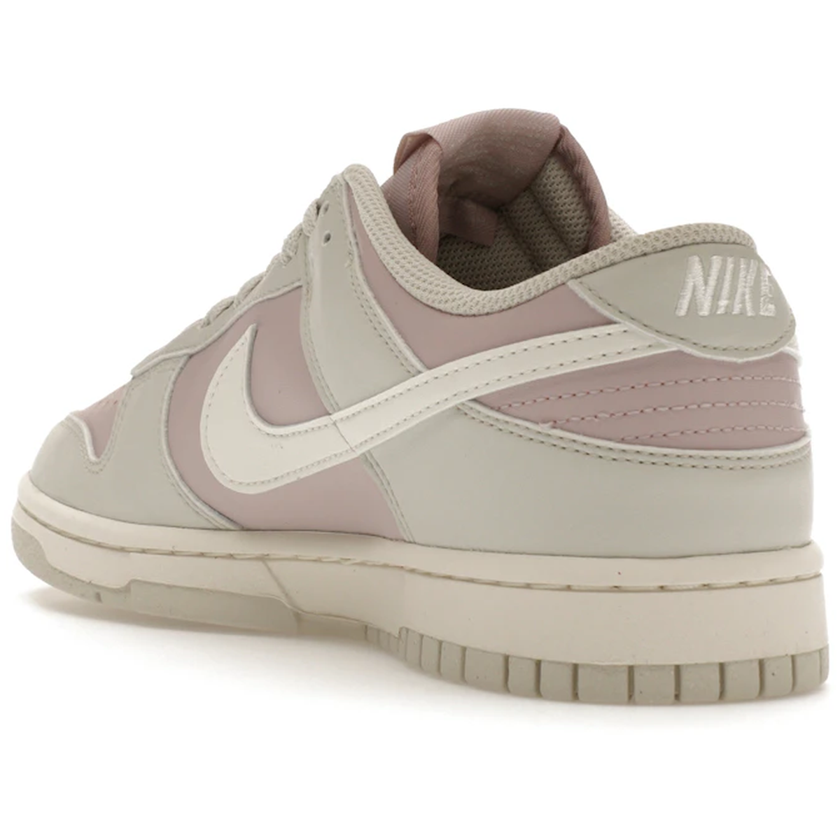 Miniatyrbild av Nike Dunk Low Next Nature Platinum Violet 4