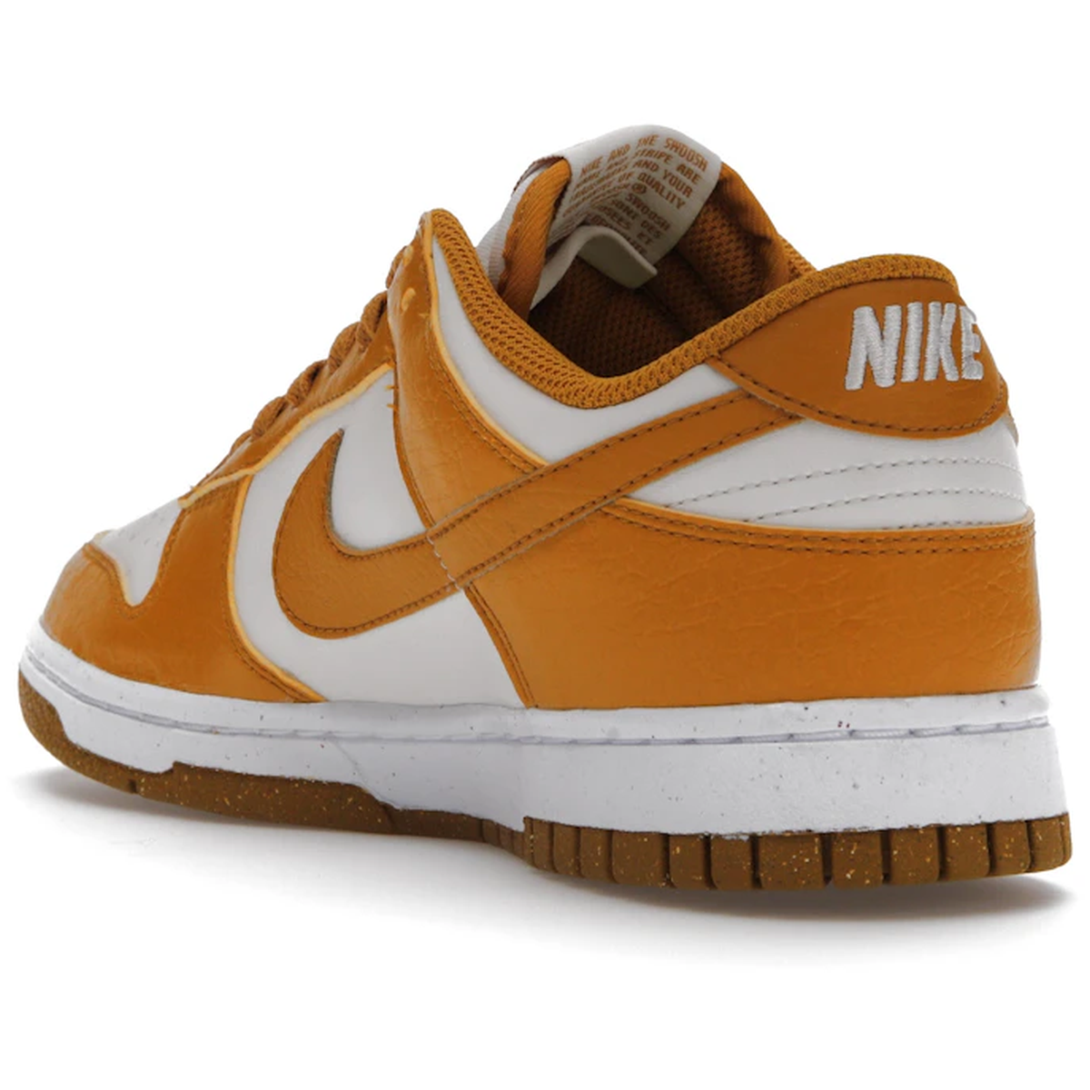 Miniatyrbild av Nike Dunk Low Next Nature Phantom Gold Suede 4