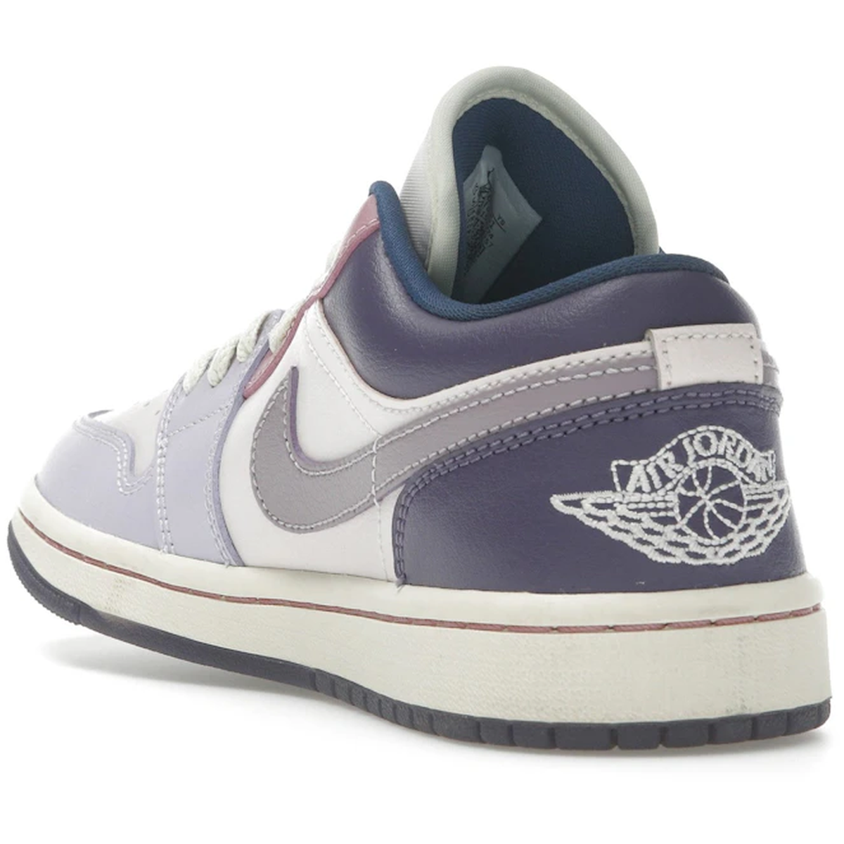 Miniatyrbild av Air Jordan 1 Low Pastel Purple  4