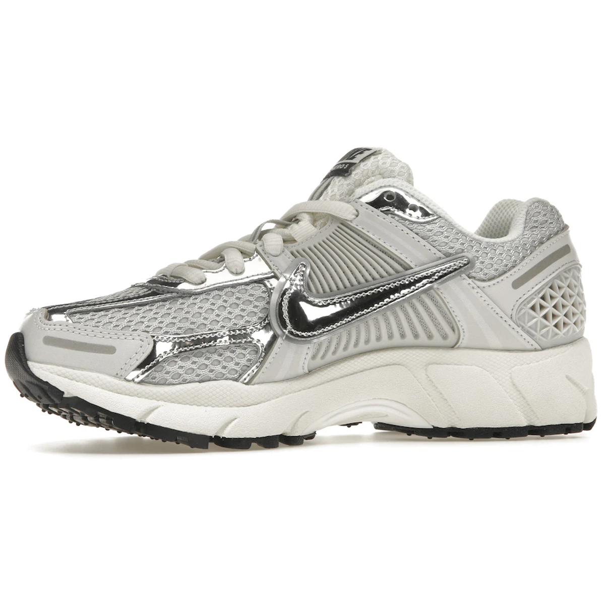 Miniatyrbild av Nike Zoom Vomero 5 Photon Dust Metallic Silver 3
