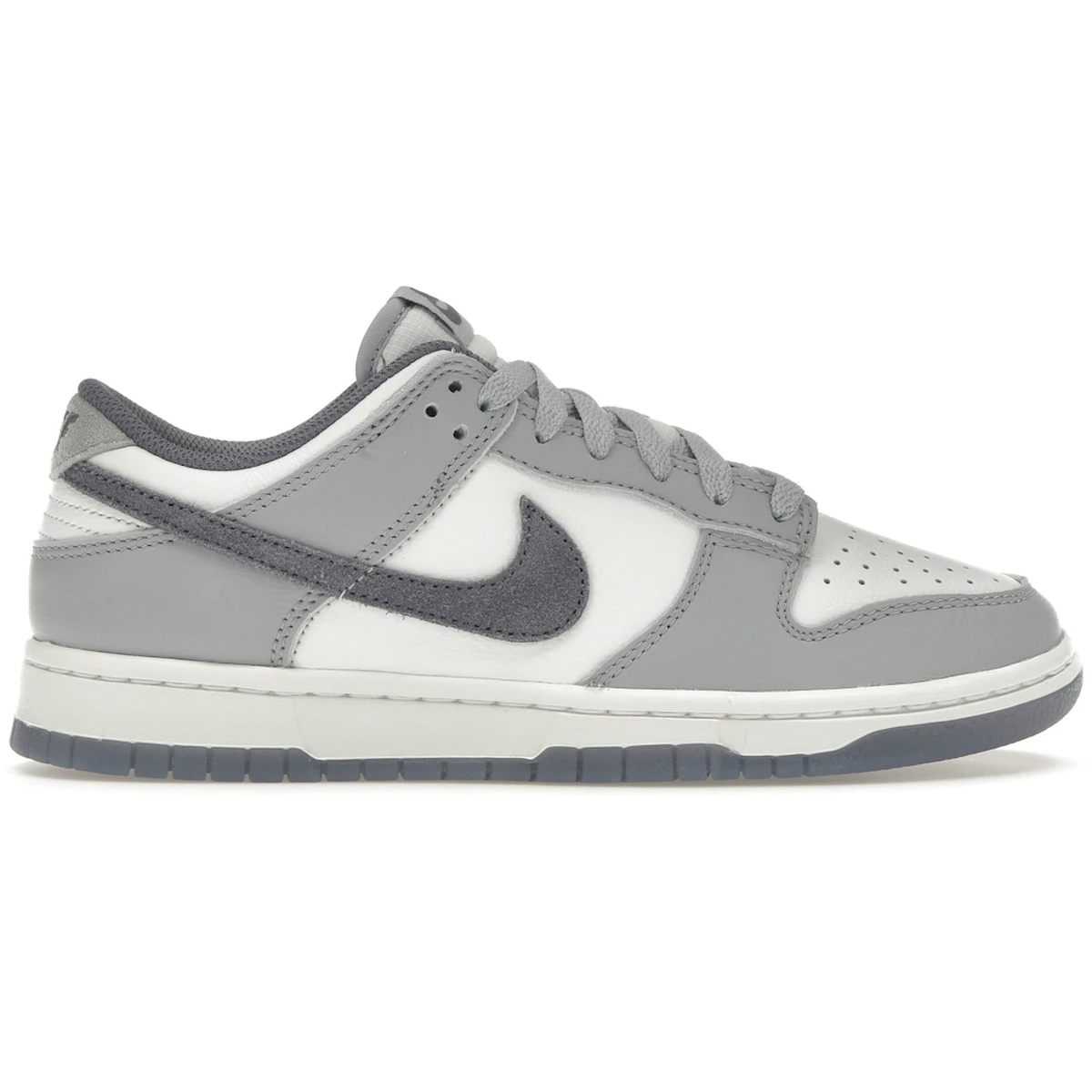 Nike Dunk Low SE Light Carbon