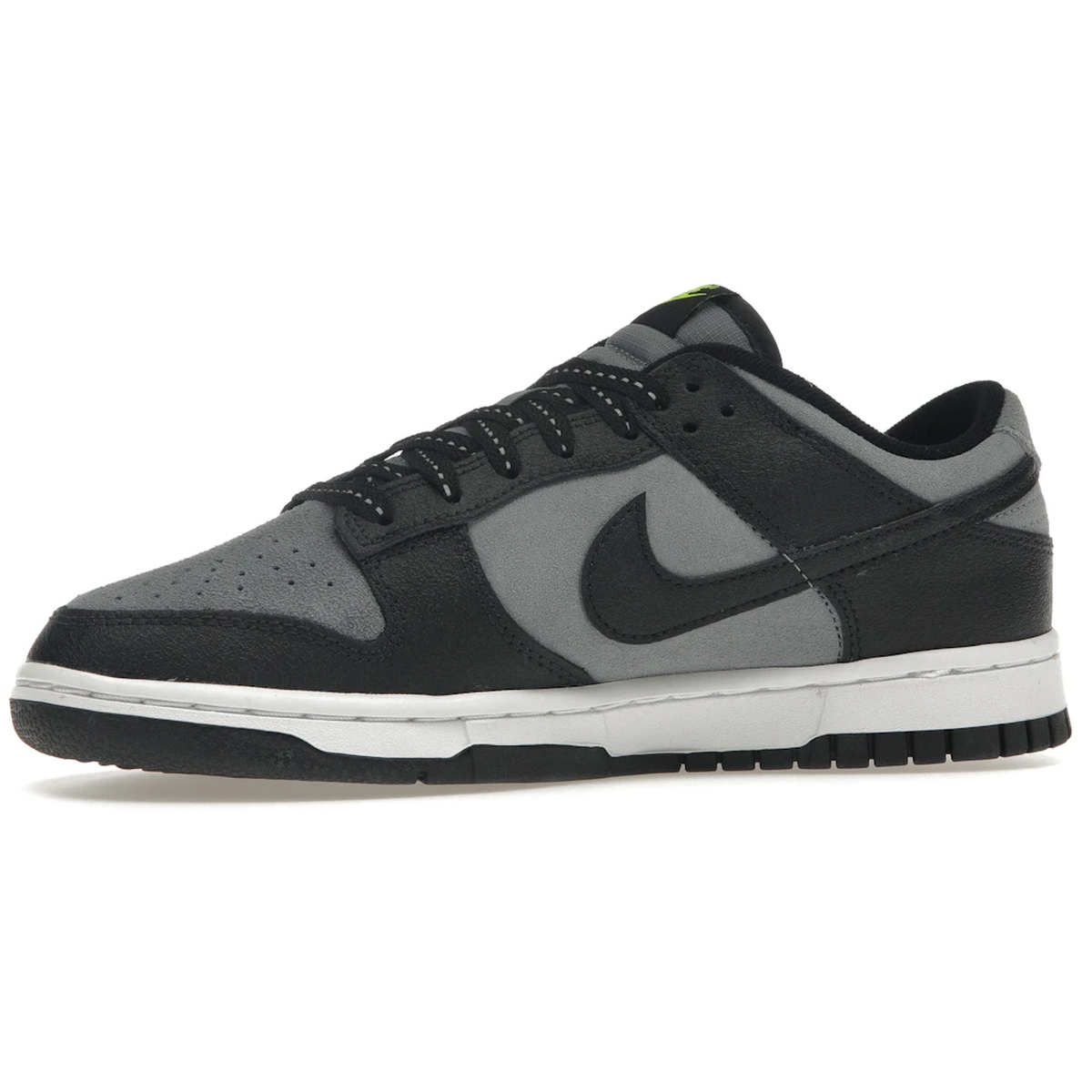Miniatyrbild av Nike Dunk Low Black Cool Grey Volt Mini Swoosh 3