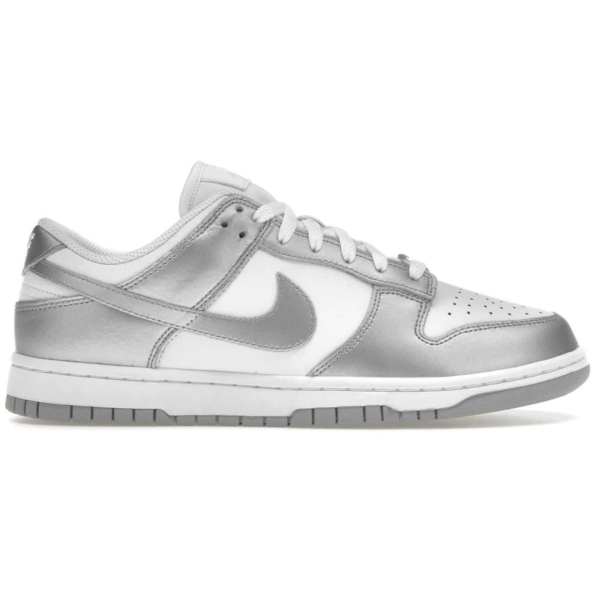 Nike Dunk Low Metallic Silver