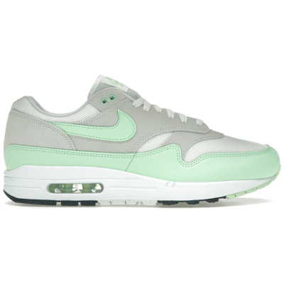 Nike Air Max 1 Vapor Green