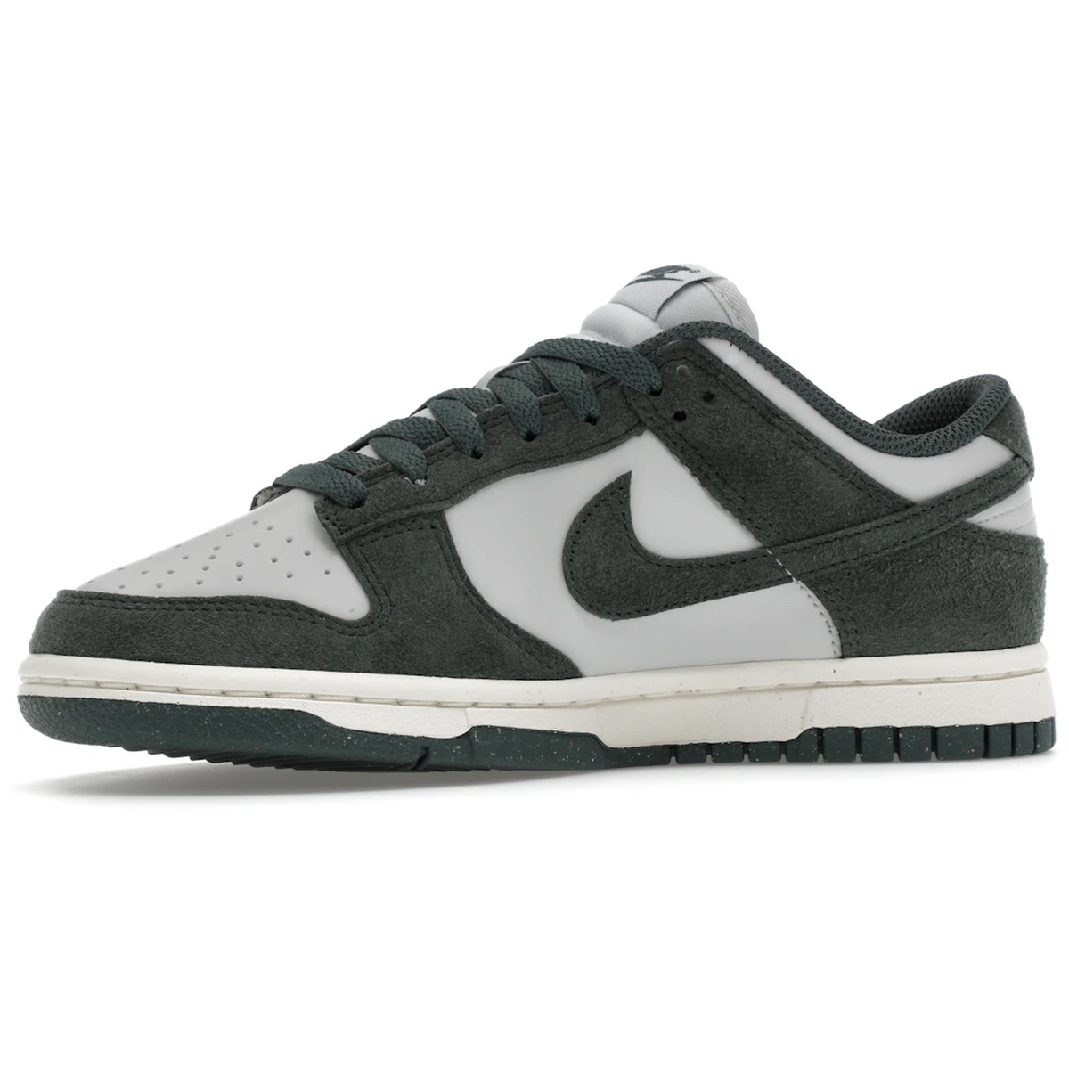 Miniatyrbild av Nike Dunk Low Next Nature Viintage Green 3