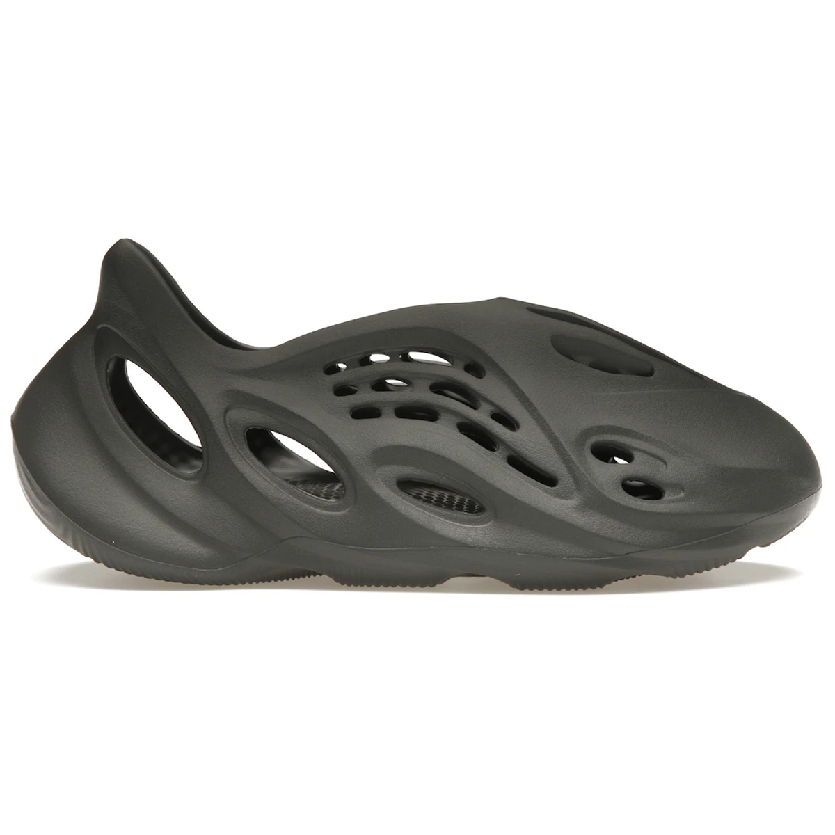 Yeezy Foam RNR Carbon