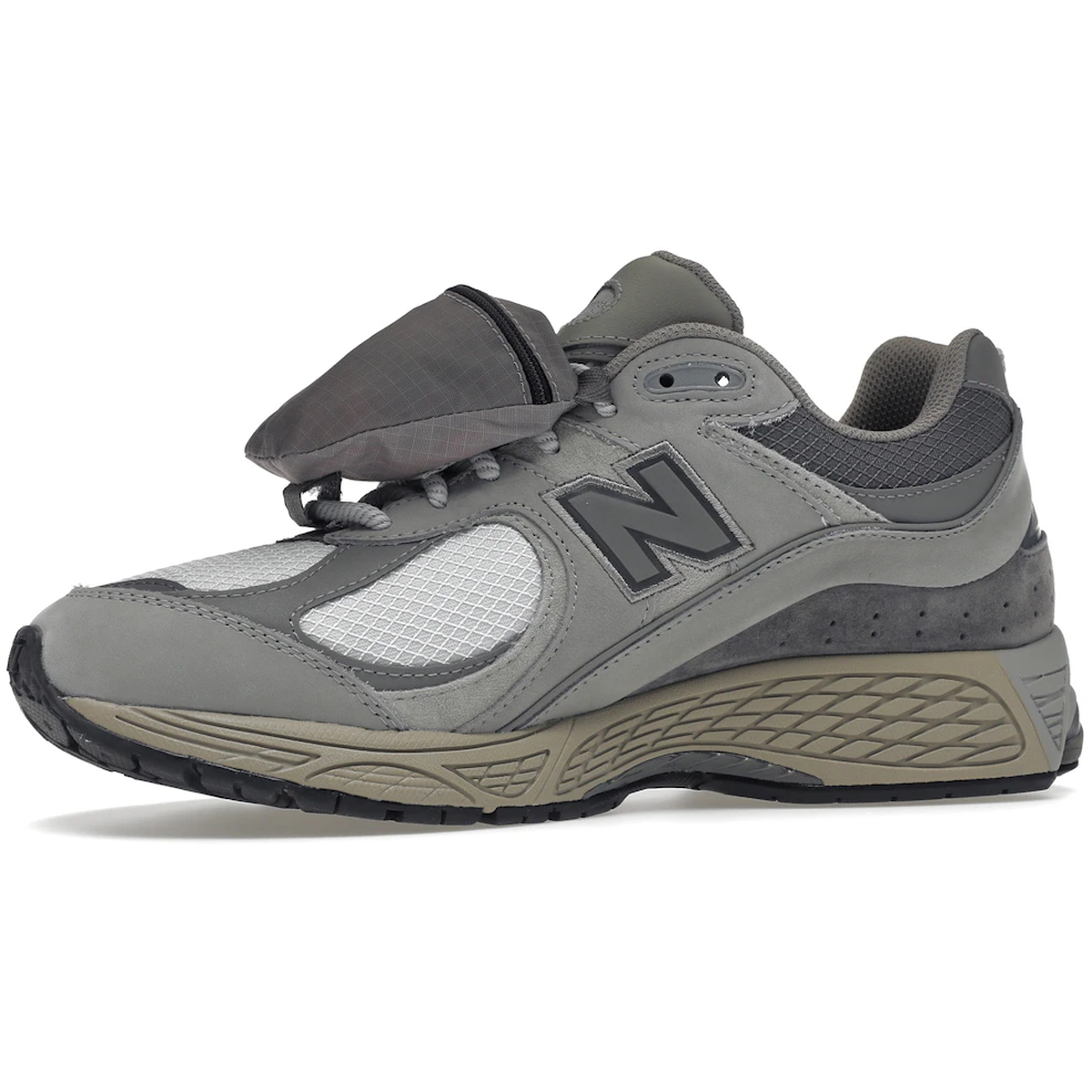 Miniatyrbild av New Balance 2002R Grey Pocket 3